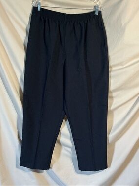 BonWorth Women's Black Straight-Leg Elastic Waist Pants